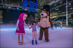 Abu Dhabi Summer Season Stars Delight Orphans as Part of Year of Giving