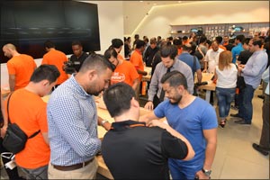Xiaomi opens region's first Mi store in UAE, world's top smartphone market