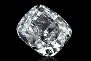 The Mouawad Crafted Diamond Promise