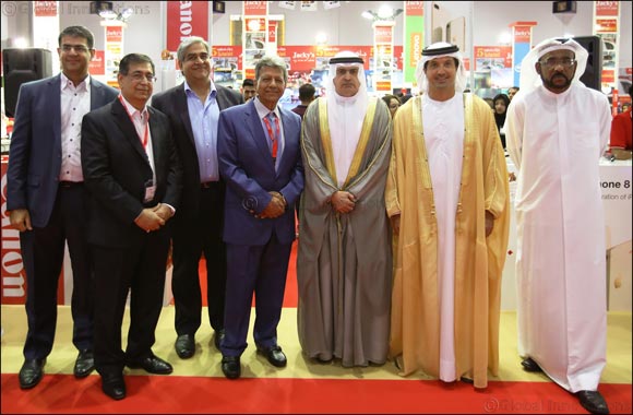 His Excellency Sami Al Qamzi inaugurates GITEX Shopper 2017