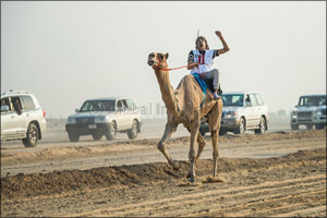“42 participate at the National Day Camel Marathon "
