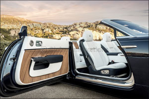 Rolls-Royce Motor Cars 2017: The Year of Bespoke