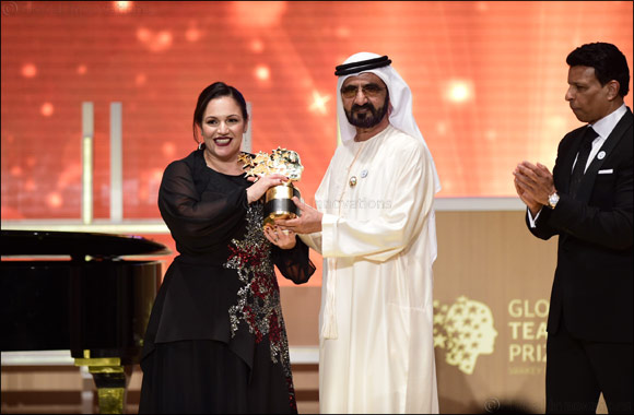 Uk Teacher Andria Zafirakou Wins Us$1 Million Global Teacher Prize 2018