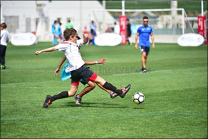 Dubai's Best Youth Footballers Secure Their Spots in du Football Champions' National Semi-Finals