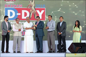 Promoth Manghat wins first ever NRI Professional of the Year Award instituted by Dhanam
