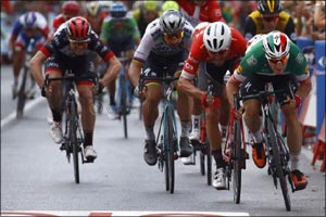 Simone Consonni Takes a Top Five Finish for Uae Team Emirates at the Vuelta