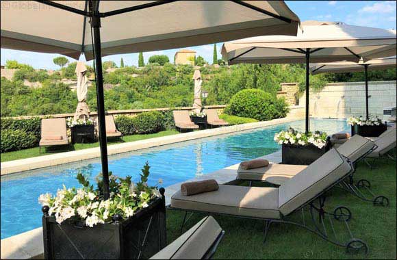 Mousses Etoiles to reveal the latest luxury designs of commercial-use outdoor furniture at the LEISURE SHOW DUBAI