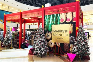 Santa is Coming to Town!