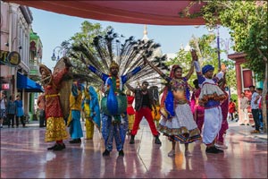 Enjoy 11 exciting new street entertainment shows at BOLLYWOOD PARKS™ Dubai