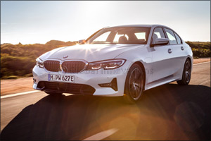Sportier and more efficient than ever thanks to state-of-the-art BMW eDrive Technology: the new BMW 330e Sedan.