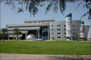 Dubai Customs receives Oman Chamber of Commerce delegation