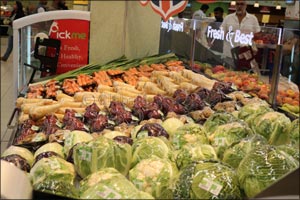 Lulu Promotes Food Is Great Britain: A British Food Festival