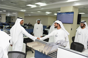 Director of Dubai Customs makes evening tour to Customs Declaration Management and Control Room