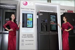 LG's Slimmed-down Refrigerators Shed Inches, Put More Weight on Food Freshness