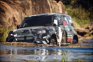 New Land Rover Defender Completes Tusk Testing to Support Lion Conservation in Kenya