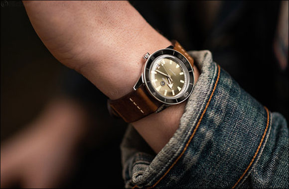 'Rado Captain Cook Automatic Limited Edition with Travel Case'