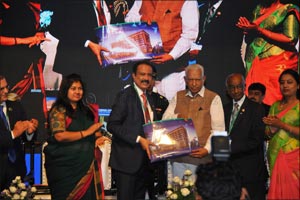 Honourable Governor of Karnataka Shri Vajubhai Vala inaugurates Multi-Specialty Aster RV Hospital in Bengaluru