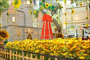 Summer vibes take over Al Wahda Mall