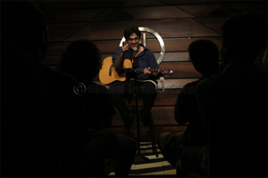 Comedy evenings continue at BOLLYWOOD PARKS™ Dubai with stand-up comedian Karunesh Talwar in the spotlight