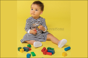 Stress-free tips for dressing a baby