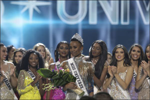 Mouawad and the Miss Universe Organization Unveil the Miss Universe Power of Unity Crown, Crafted by Mouwad