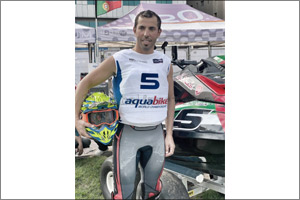 Al Tayer Battles on After World Aquabikes Title  Bid is Disrupted in Sharjah