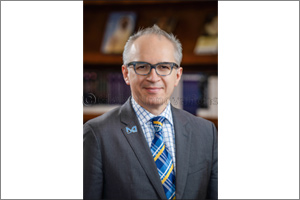 MBRU faculty performs pioneering surgery at Mediclinic to treat rare swallowing disorder