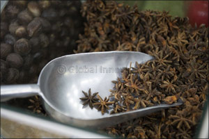 Six Herbs and Spices Available at The Waterfront Market to Strengthen Your Immune System!