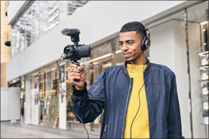 Sony Middle East & Africa Launches New Compact 4K Handycam® Camcorder with Advanced Image Stabilisation Technology in the UAE