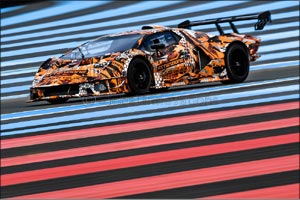 Lamborghini SCV12: Squadra Corse Hypercar Ready to Hit the Track