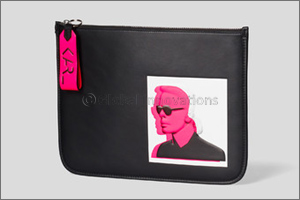 KARL LAGERFELD –  Working it!