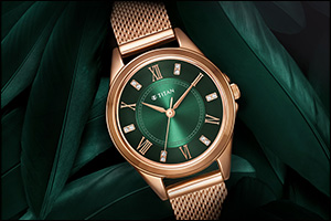 Gift a Smile With Titan Watches This Festive Season