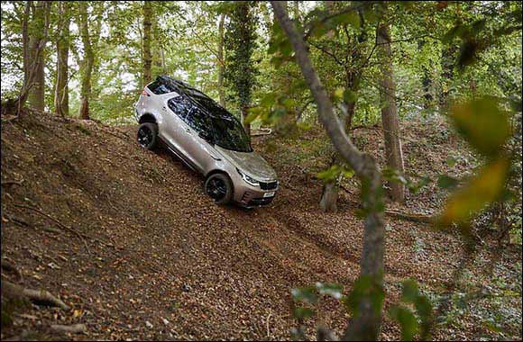 New Discovery: Efficient Powertrains, Enhanced Connectivity & More Comfort for Versatile Family SUV