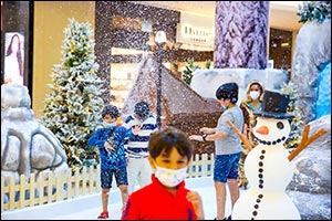 Bring in the Festive Cheer With Burjuman's Spectacular Winter Fiesta