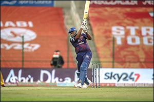 Zahoor Khan and Delport help Deccan Gladiators Record their First Victory