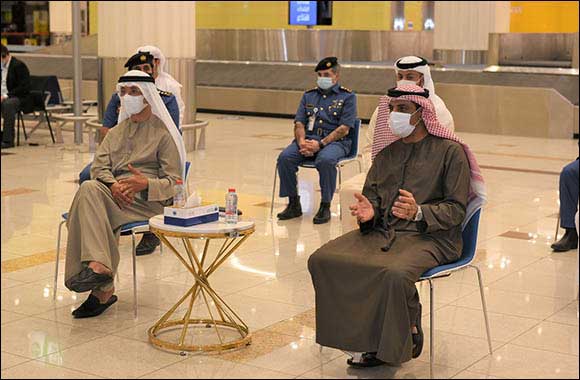 Chairman of DP World visits Dubai International Airport