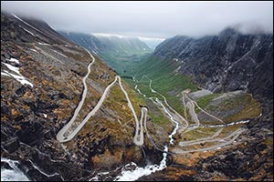 Land Rover and Royal Geographical Society Launch 2021 ‘Earth Photo' Challenge