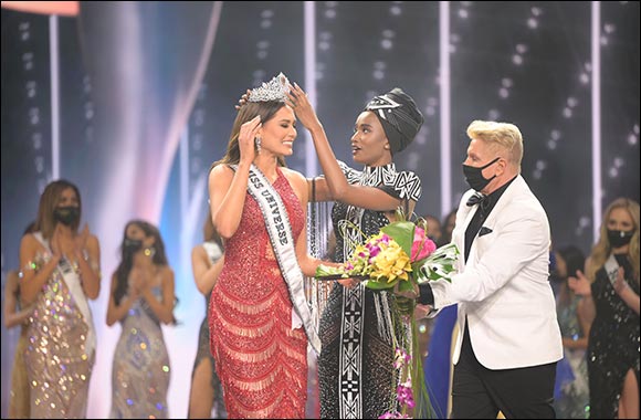 Miss Mexico Is Crowned With the Mouawad Miss Universe� Power of Unity Crown
