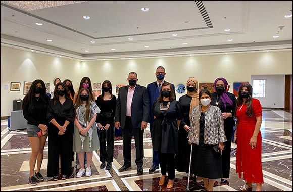 Sharjah Performing Arts Academy Welcomes VISS Year 12 Artists With the Launch of Their IB Arts Exhibition