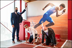 OMEGA Welcomes Swimming Stars