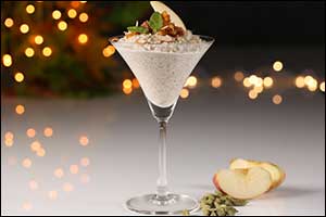 Hail in the Festivities with India Gate