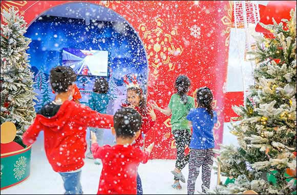 It's Christmas Time At BurJuman Mall!