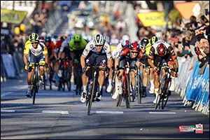 Molano takes Podium in Valenciana Sprint Colombian 2nd as Ayuso moves into Top-10 on GC