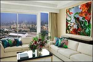 InterContinental Hotels & Resorts Unveils Limited-Edition Suites in Collaboration with Leading Artist Claire Luxton