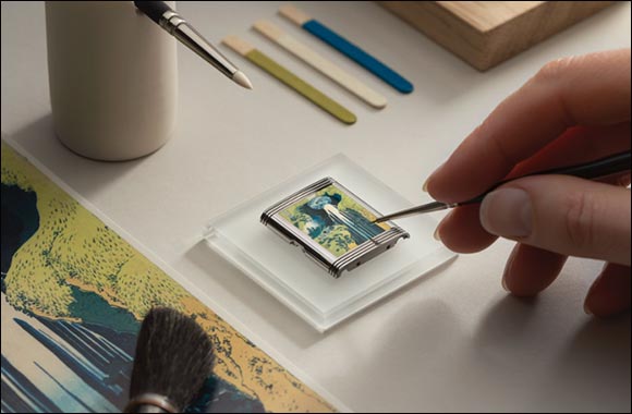 Jaeger-Lecoultre Presents the Reverso Tribute Enamel Hokusai Amida Falls'
