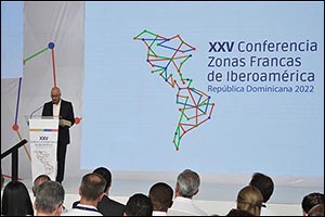 Al Zarooni discusses the Future of Economic Zones with the President of the Dominican Republic and the Cuban Prime Minister