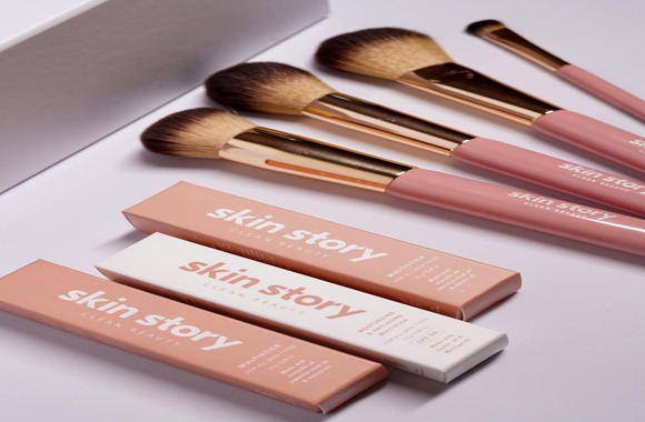 Celebrate Love and Beauty with Skin Story
