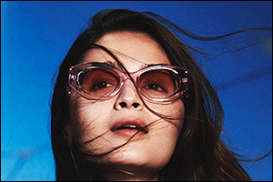 A new Floating effect for the interlocking g logo debuts on GUCCI Eyewear Spring Summer 2024 Frames