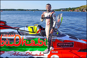 World champion leads Team Abu Dhabi 1-2 and has perfect chance to reclaim lead in title race