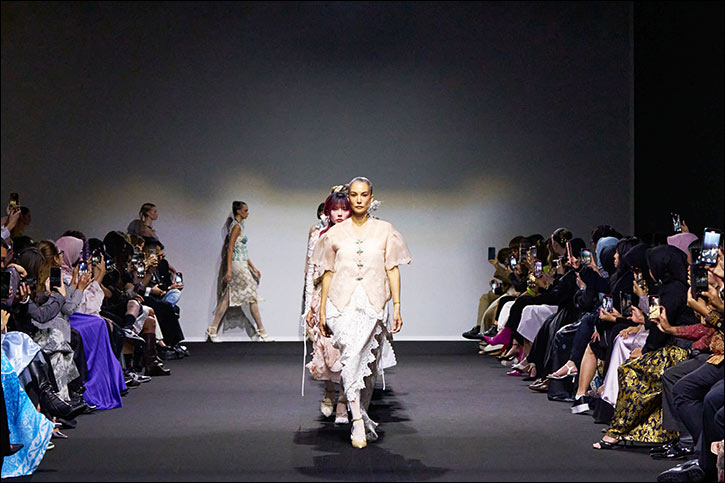 Dubai Fashion Week announces preliminary schedule  for Spring/Summer 2026  new designers, new countries participating